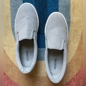 Gray slip on shoes by Soda